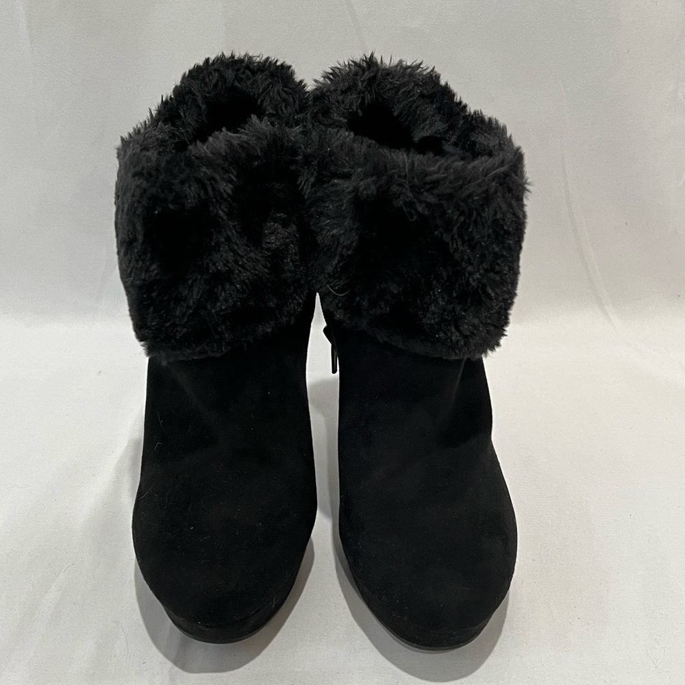 Guess GBG Desten Black Ankle Boot Heels Shoe Size 8